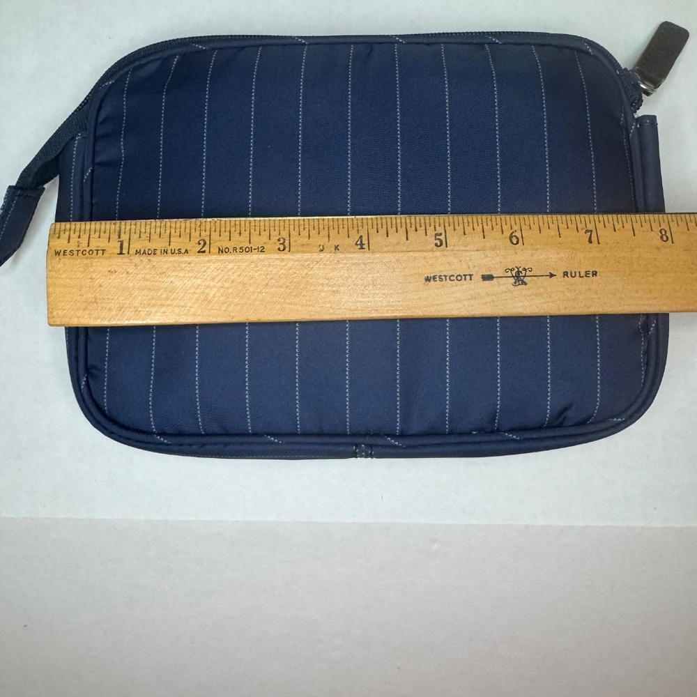 Lauren Ralph Lauren Navy Blue Cosmetic-Travel-Toiletry-Make Up Bag/Case/Nylon - Picture 2 of 6